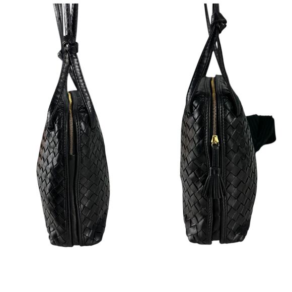 Bottega Veneta Vintage Intrecciato Crossbody Bag - Picture 3 of 8